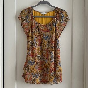 Blousology Medium Flutter Sleeve Yellow Paisley Flowy Blouse Top